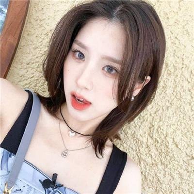 中年女性